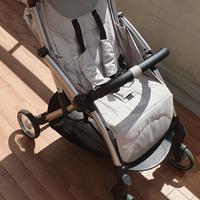 Passeggino Chicco Goody Plus leggero – come nuovo 