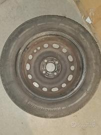 4 Cerchi R15 - 5 fori - gomme Michelin 185/