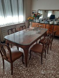 tavolo piu sedie