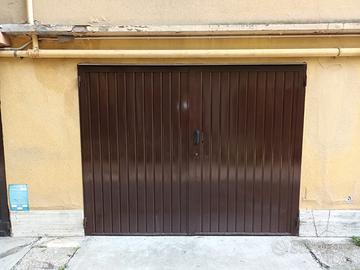 Garage Via emo - Via Volturno ( Zona Via Ca' Rossa