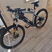 bici pedalata assistita rockrider