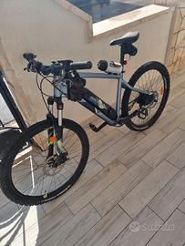 bici pedalata assistita rockrider