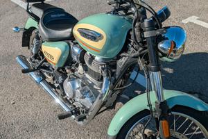 Royal Enfield Meteor 350 Aurora Green