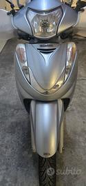 Honda SH 300