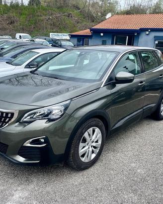 Peugeot 3008 HDi 130cv 6m km 101000 NAVI