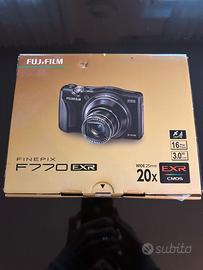 Foto camera Fujifilm nuova