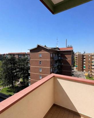 Appartamento di 95 m² con 3 locali e box auto a Mi