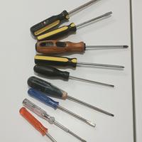 set di 9 cacciaviti 