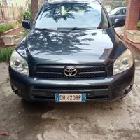 Toyota rav 4 2.2 d4d