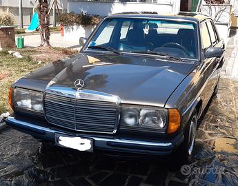 MERCEDES Serie 200-280(W123) - 1982