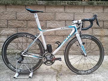 bicicletta giant TCR 