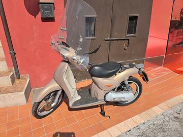 Scarabeo 50 dopoio frno a disco