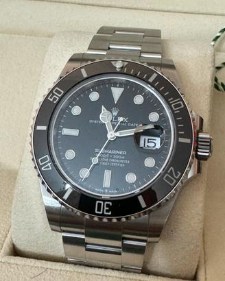 ROLEX SUBMARINER DATE