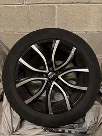Cerchi in Lega MAK 17” Gomme estive Michelin