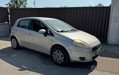 Fiat Grande Punto 1.3 MJT 75 CV 5 porte Active
