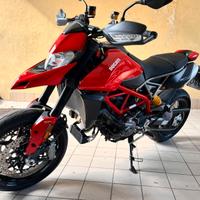 Hypermotard 950