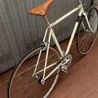 Bici da corsa trasformata da passeggio
