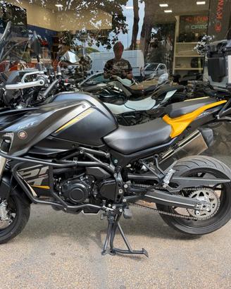 Qj Motor SRK 800 S
