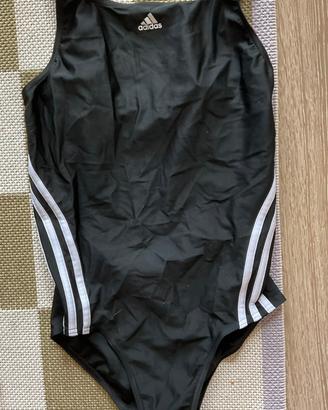 Cosume intero adidas nero e bianco