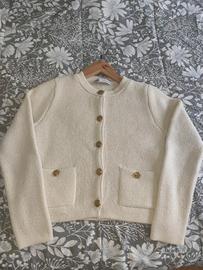 Rebeca Zara in beige