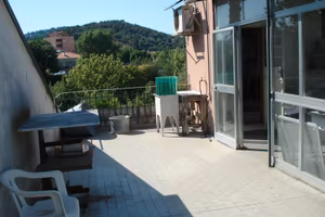 Appartamento ind.pendente pesaro centro mare