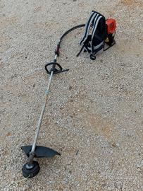 decespugliatore 4 t honda spaleggiato