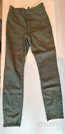 Pantaloni verde militare taglia S