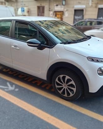 Citroen C3 PureTech 82 GPL Shine