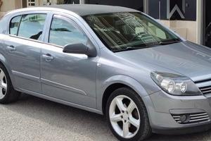 Opel Astra CDTI Finanziaria senza busta paga
