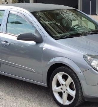 Opel Astra CDTI Finanziaria senza busta paga