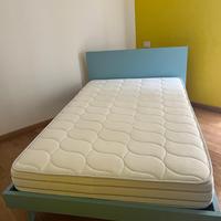 Letto una piazza e mezza con doghe
