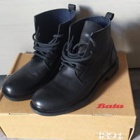 Anfibi stivali scarpe in pelle Bata n. 40 nuovi