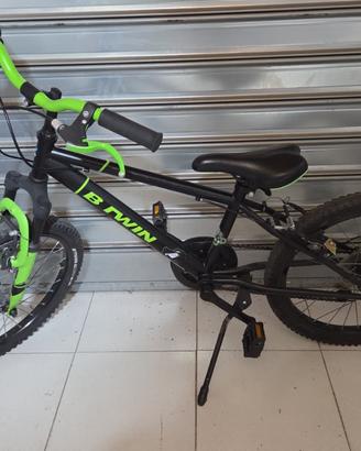 Bici Mountain Bike Btwin rockrider 20" bambino