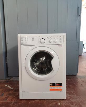 LAVATRICE  INDESIT SLIM KG  A+++