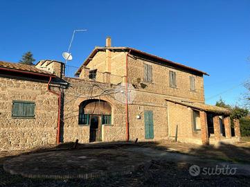 CASA INDIPENDENTE A MAGLIANO SABINA