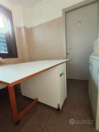 tavolo con ante pieghevoli