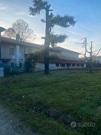 Azzano 4 appartamenti euro 257.000,00