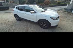 Nissan Qashqai tekna 360