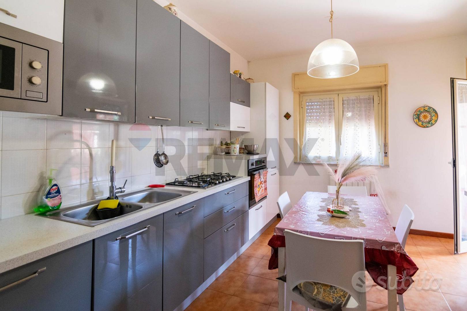 Appartamento - Valverde - Altro