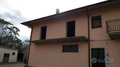 Casa e garage Inforchia (PZ)