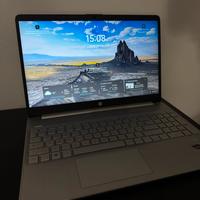 PC portatile HP Ryzen 5 / 8GB RAM / SSD 512GB