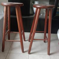 Sgabelli in legno