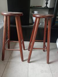 Sgabelli in legno
