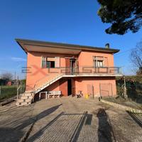 ROTTANOVA - CASA SINGOLA CON AMPIO SCOPERTO