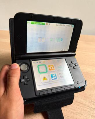 Nintendo 3DS XL red + 3 giochi + caricatore +cover