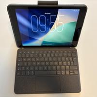 iPad 9th 2022 con Tastiera Logitech Combo Touch