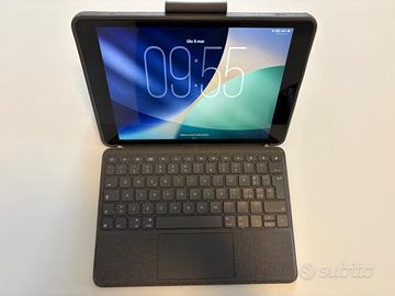 iPad 9th 2022 con Tastiera Logitech Combo Touch