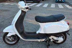 Piaggio Vespa 50 LX