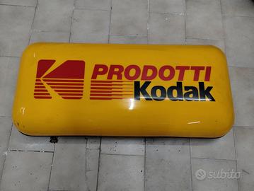insegna Kodak