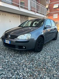 Golf 5 1.6 gpl/benzina
